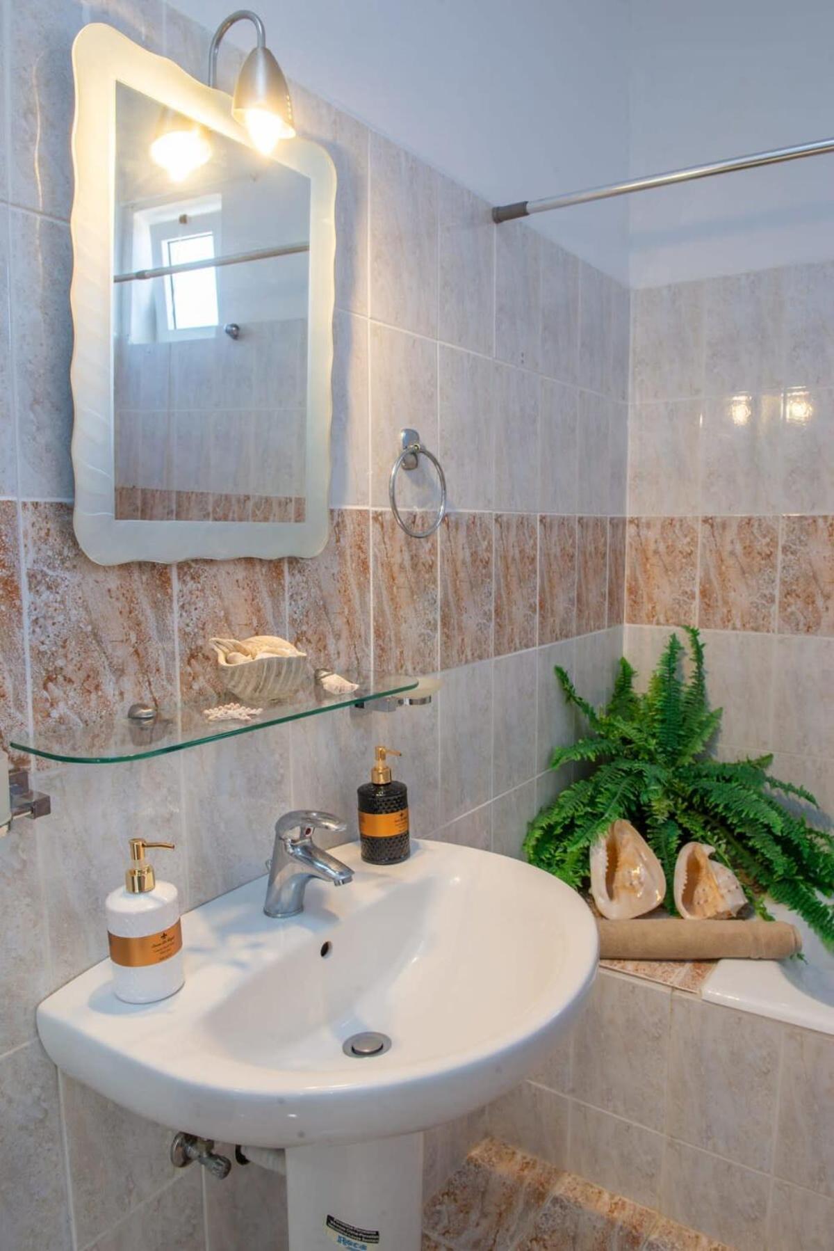 Atlantic Cave Haven-Seaside, Fully Equipped Apartment Kolymbia Luaran gambar